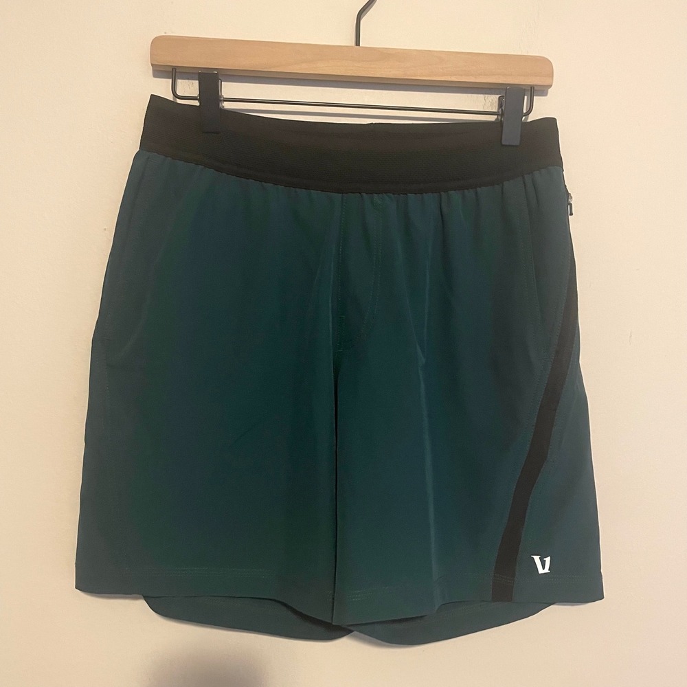 Vuori Agility shorts Small active athletic running performance